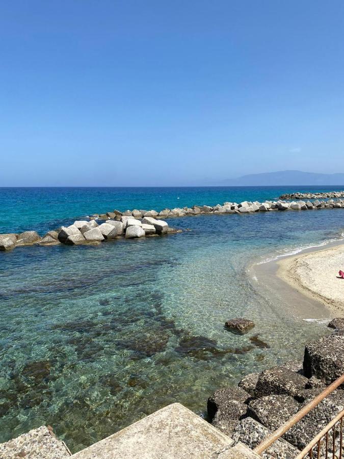 Dimora Le Pietre Del Mare Hotel Pizzo  Exterior photo