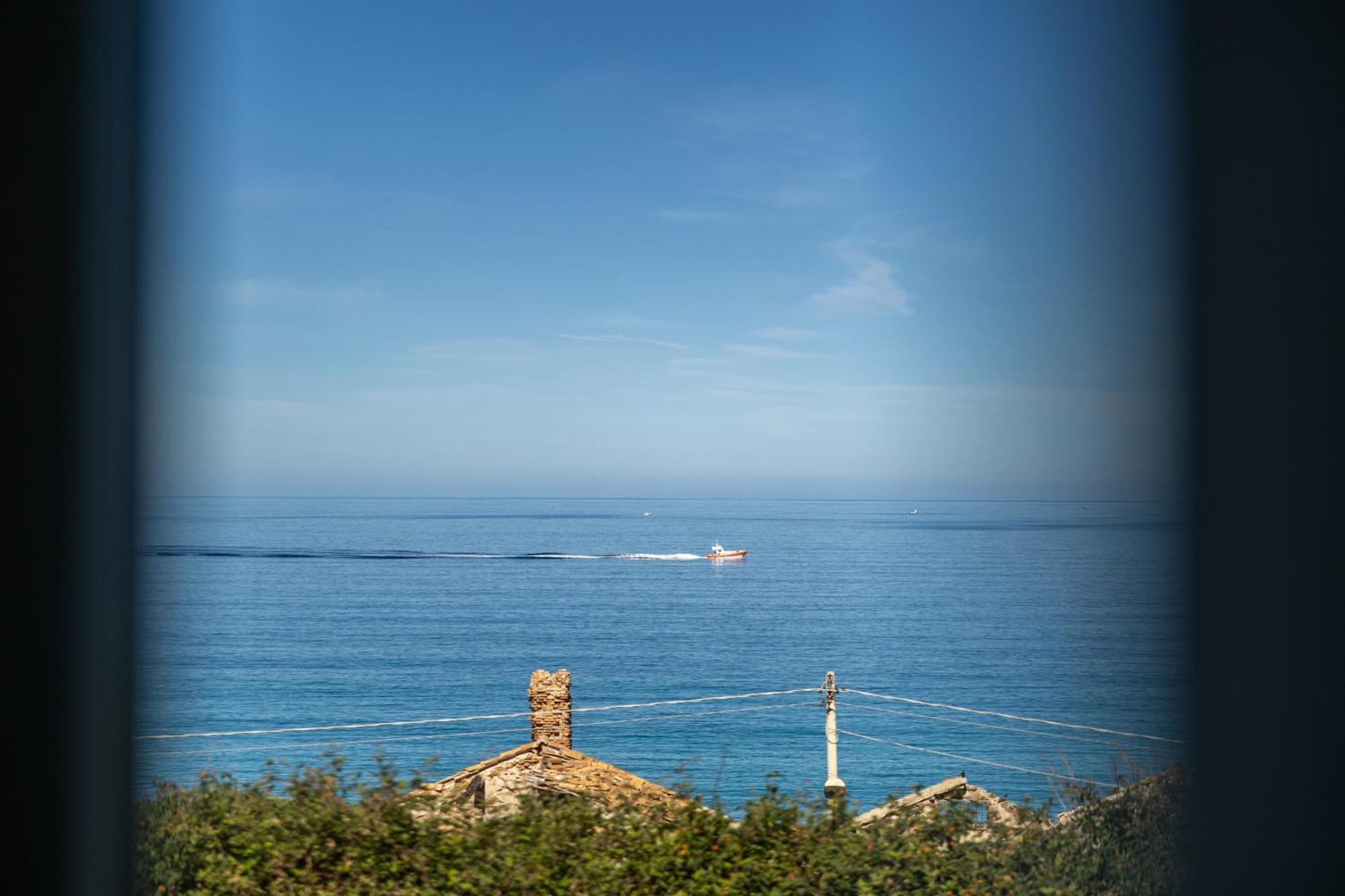 Dimora Le Pietre Del Mare Hotel Pizzo  Exterior photo